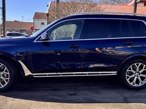 Used 2023 BMW X7 xDrive40i image 2