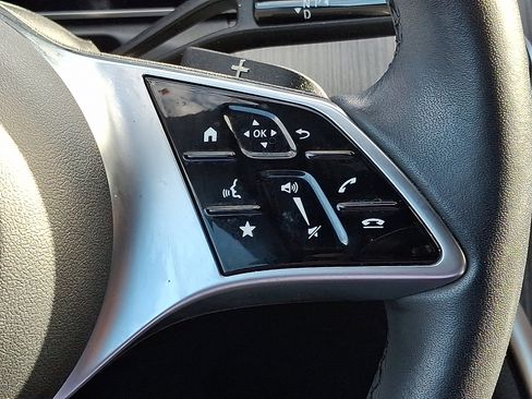 Used 2023 Mercedes-Benz C 300 4MATIC Sedan image 23