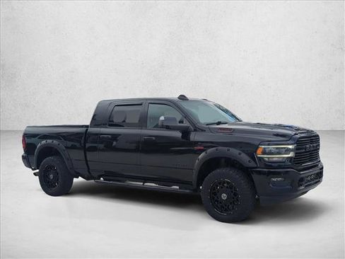 Used 2020 RAM 3500 Laramie w/ Night Edition AWD/4WD image 3