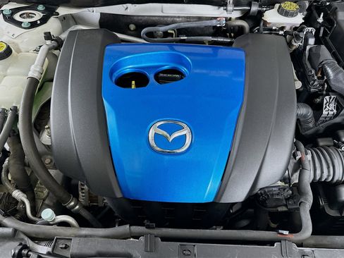 Used 2012 MAZDA MAZDA3 i Touring FWD image 30