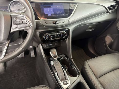 Certified 2022 Buick Encore GX Essence w/ Experience Buick Package image 27