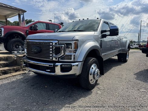 Used 2022 Ford F450 Lariat w/ Lariat Ultimate Package AWD/4WD image 2