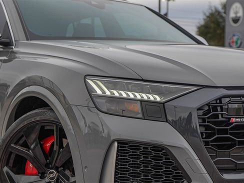 Used 2023 Audi RS Q8 image 3