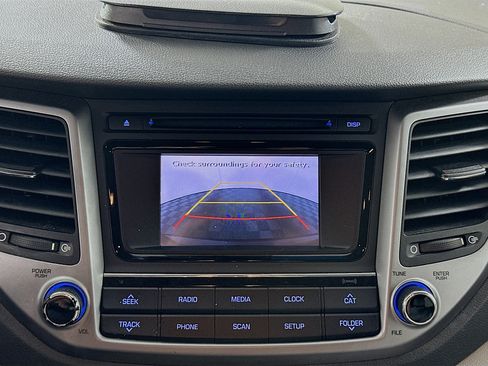 Used 2017 Hyundai Tucson SE w/ SE Popular Package 02 FWD image 22