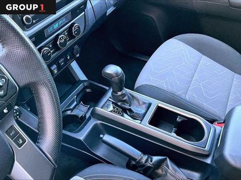 Certified 2023 Toyota Tacoma TRD Off-Road AWD/4WD image 17