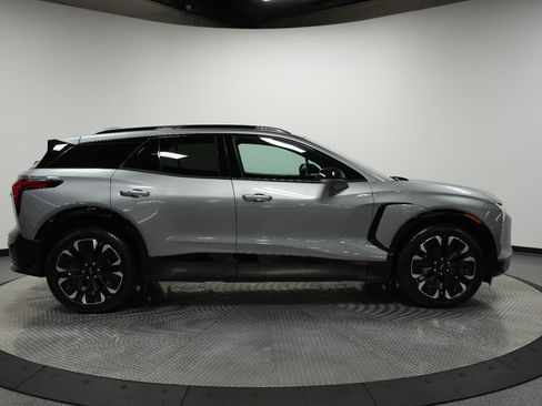 Used 2025 Chevrolet Blazer EV RS AWD/4WD image 8