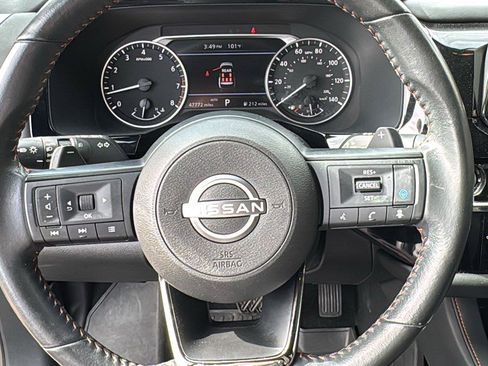 Used 2024 Nissan Pathfinder Rock Creek AWD/4WD image 12