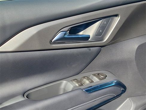 New 2026 Chevrolet Traverse LT image 21