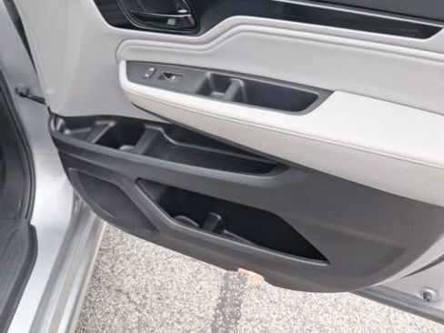 Used 2022 Honda Odyssey Touring image 24