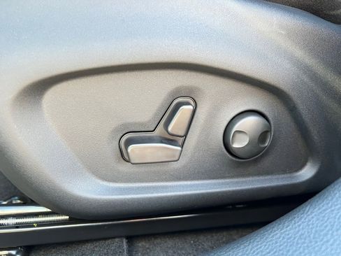 New 2025 Jeep Compass Latitude w/ Convenience Group image 15