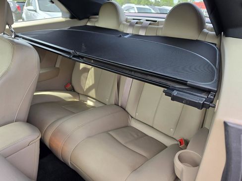 Used 2012 Chrysler 200 Limited FWD image 6