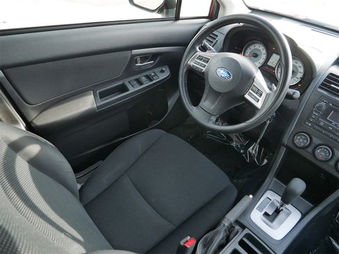 Used 2014 Subaru Impreza 2.0i Premium w/ All-Weather Package w/CVT image 13