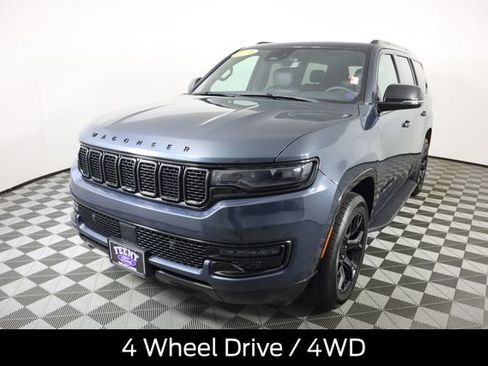 Used 2024 Jeep Wagoneer Series II AWD/4WD image 10