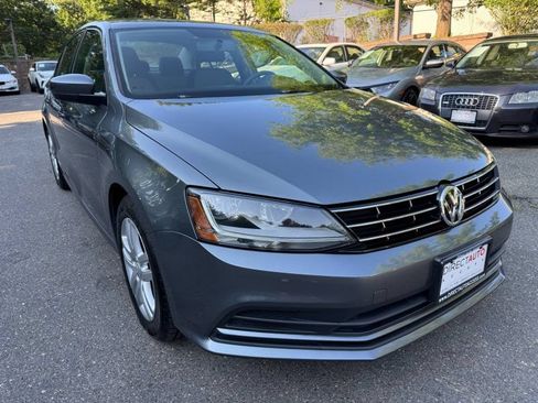 Used 2018 Volkswagen Jetta S FWD image 1