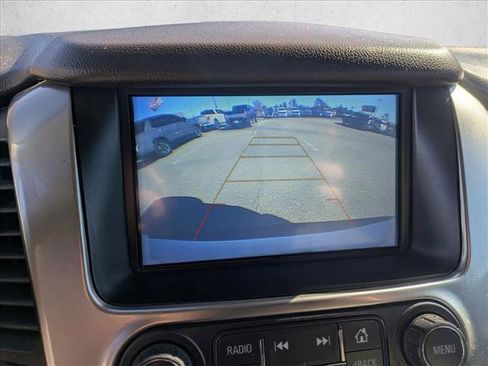 Used 2018 Chevrolet Tahoe LT image 13