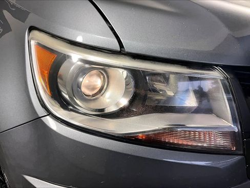 Used 2019 Chevrolet Colorado Z71 image 25