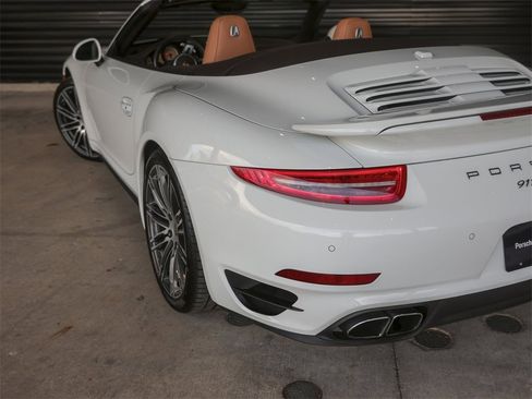 Certified 2015 Porsche 911 Turbo image 13