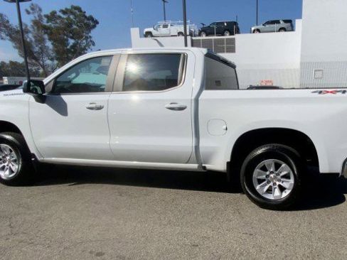 Used 2025 Chevrolet Silverado 1500 LT w/ Protection Package image 6