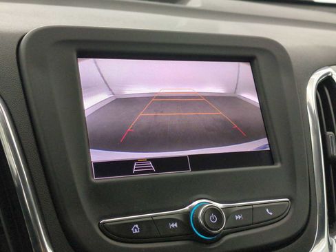 Used 2023 Chevrolet Equinox LT image 24