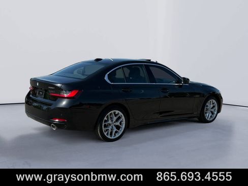 Used 2025 BMW 330i xDrive Sedan AWD/4WD image 3