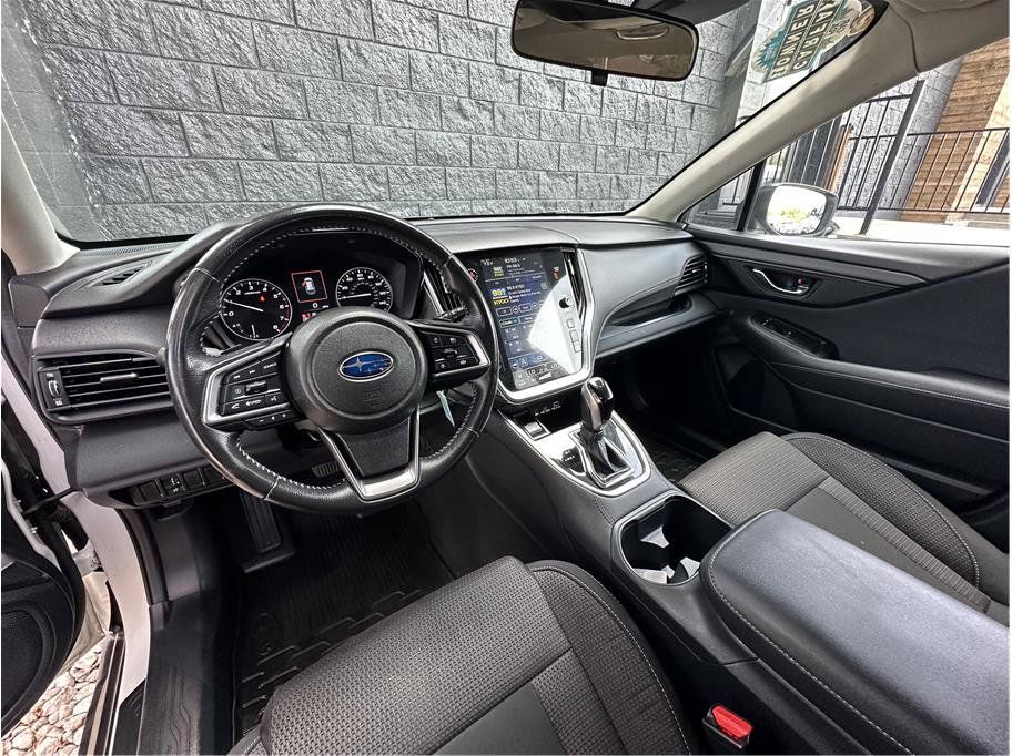 Used 2023 Subaru Outback Premium AWD/4WD image 2