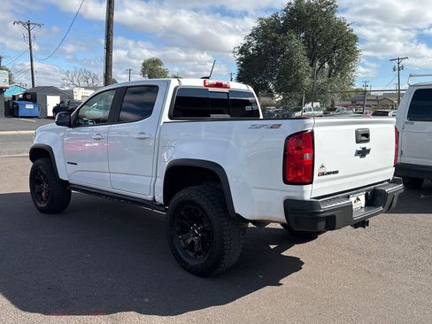 Used 2018 Chevrolet Colorado ZR2 w/ ZR2 Dusk Special Edition image 5