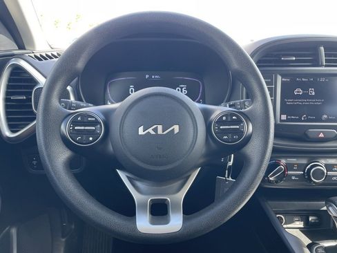 Used 2024 Kia Soul LX w/ Option Group 015 image 7