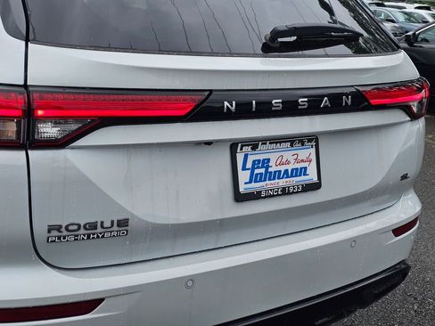 New 2026 Nissan Rogue SL AWD/4WD image 23