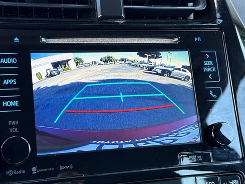 Used 2017 Toyota Prius Prime Plus FWD image 19