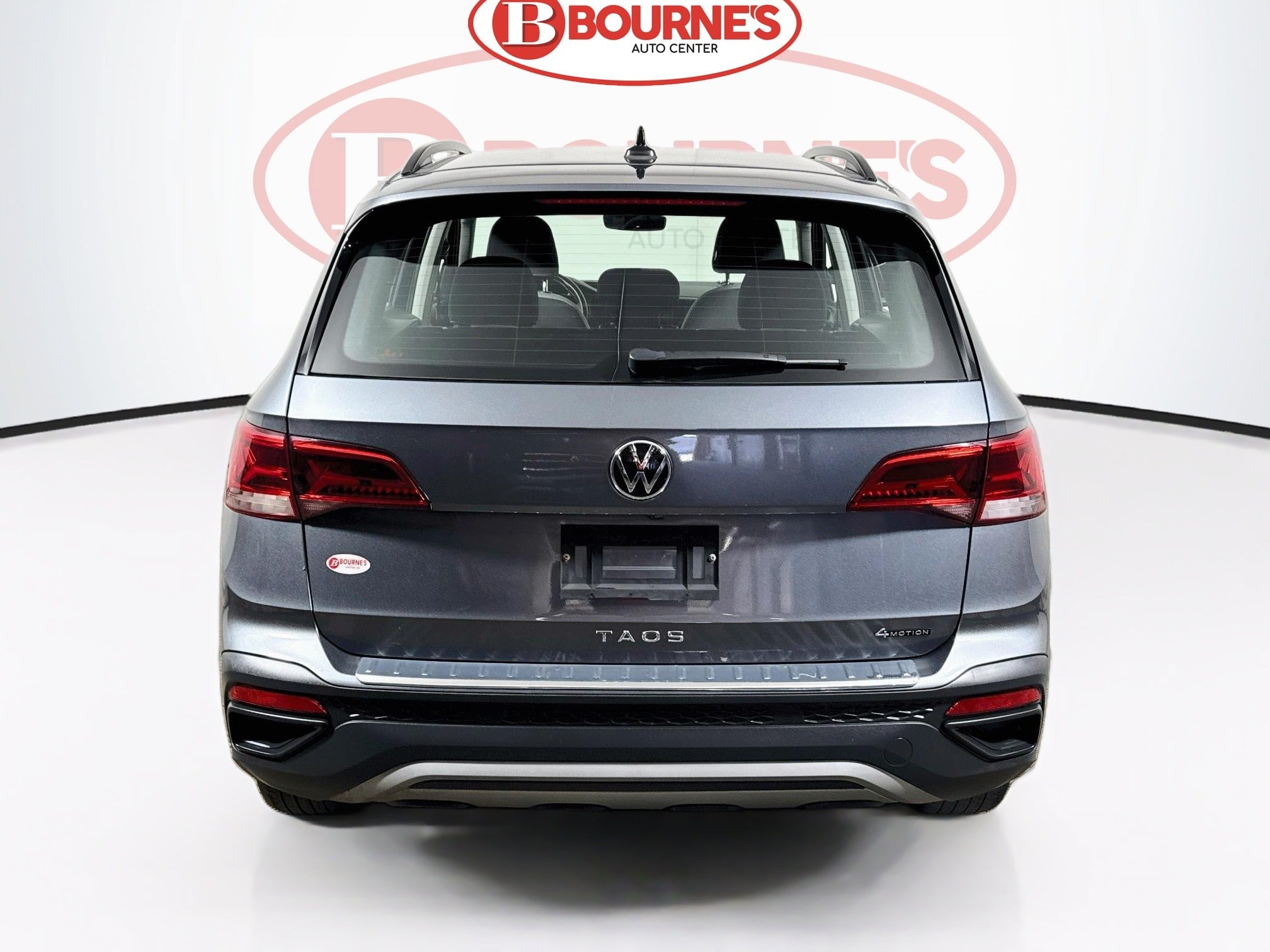 Used 2023 Volkswagen Taos S w/ Driver Assistance Package AWD/4WD image 9