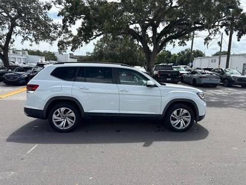 Used 2021 Volkswagen Atlas SE w/ Towing Package FWD image 20