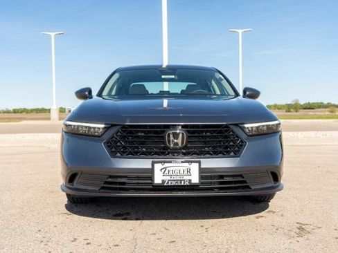 Used 2025 Honda Accord LX image 2