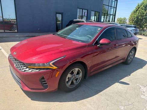 Used 2021 Kia K5 LXS FWD image 2