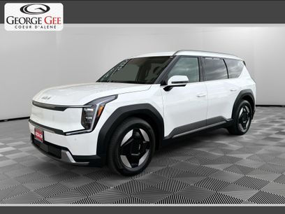 Certified 2024 Kia EV9 Wind