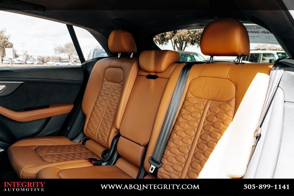 Used 2024 Audi RS Q8 AWD/4WD image 45