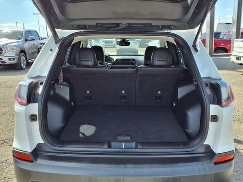 Used 2022 Jeep Cherokee Latitude Lux image 17