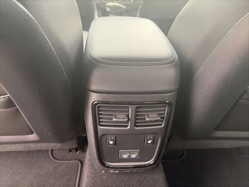 Used 2022 Dodge Charger GT w/ Plus Group AWD/4WD image 13