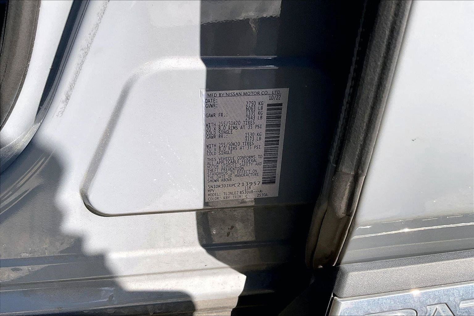 Certified 2023 Nissan Pathfinder Platinum w/ Cargo Package AWD/4WD image 3
