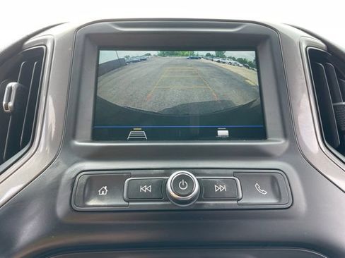 Used 2019 Chevrolet Silverado 1500 Custom Trail Boss w/ Custom Convenience Package AWD/4WD image 23