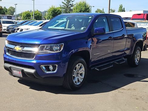 Used 2016 Chevrolet Colorado LT w/ LT Convenience Package AWD/4WD image 3