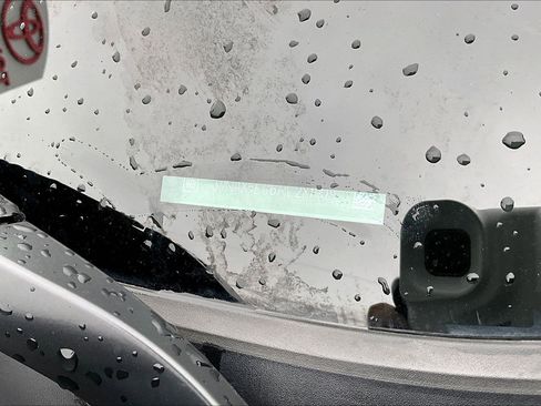 Used 2024 Chevrolet Equinox LS image 19