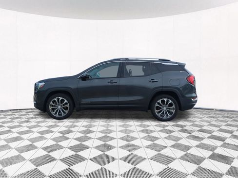 Used 2018 GMC Terrain SLT w/ Preferred Package AWD/4WD image 2