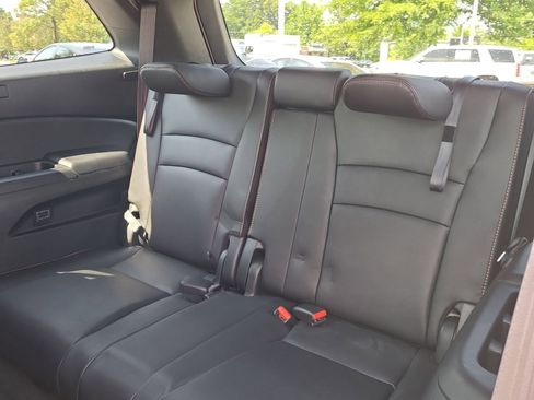 Certified 2022 Honda Pilot TrailSport image 14