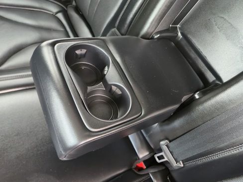 Used 2022 Lincoln Nautilus Reserve AWD/4WD image 32