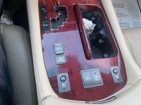 Used 2008 Lexus LS 460 image 16