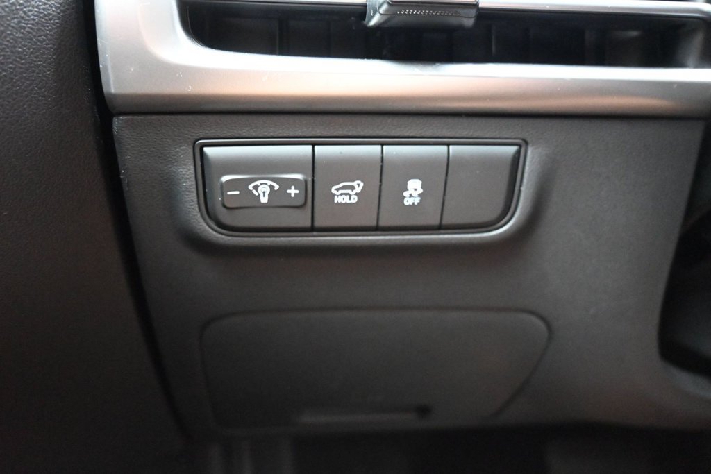 Used 2025 Hyundai Tucson SEL FWD image 16