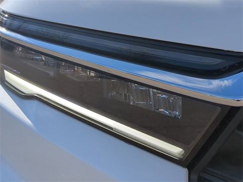 New 2025 Honda Pilot EX-L image 9