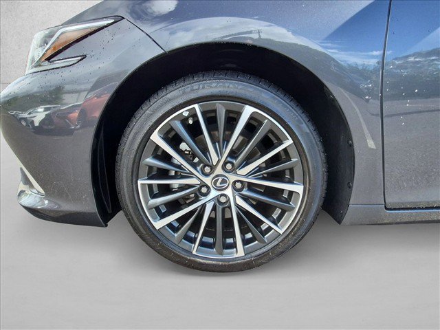 Used 2025 Lexus ES 350 w/ Premium Package FWD image 24
