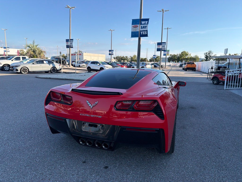 Used 2015 Chevrolet Corvette Stingray Coupe RWD image 9