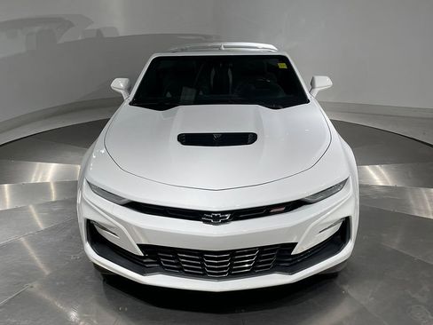 Used 2023 Chevrolet Camaro SS RWD image 19